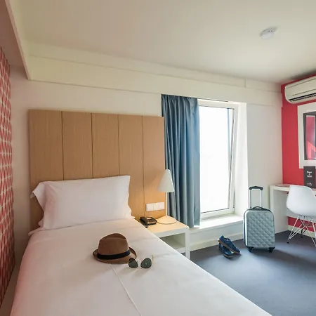 Centro Trindade 3* Porto