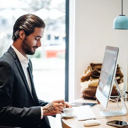 포르토 센트로 트린다데 호텔 포르투