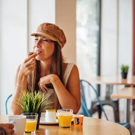 فندق Centro Trindade 3*