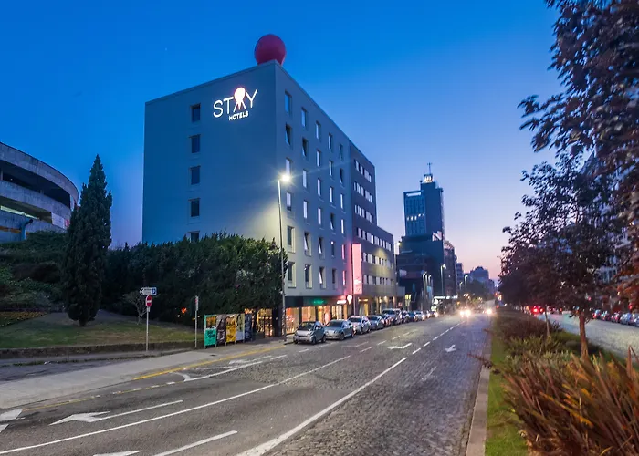 فندق Centro Trindade 3*